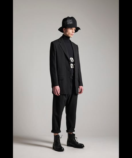 NU-1718 - OVERSIZED TAILORED JACKET - BLACK STRIPE
