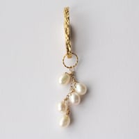 Small Pearls チャーム
