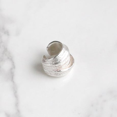 Saturn earcuff small