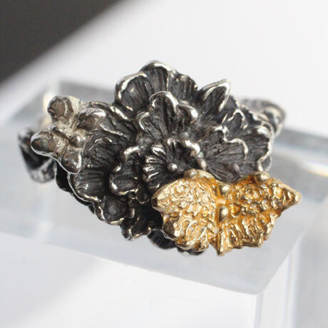 宝相華と動く蝶　Silver Ring