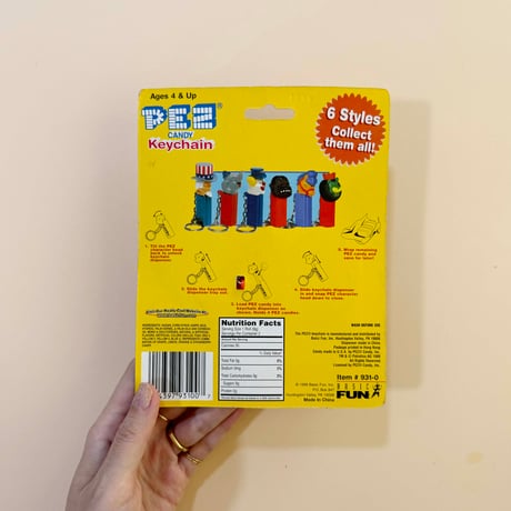 PEZ CANDY keychain (dead stock)