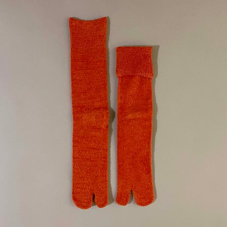 2e CHESTS×MARCOMONDE_MOLE FUR TABI socks (L.Green,Ivory)