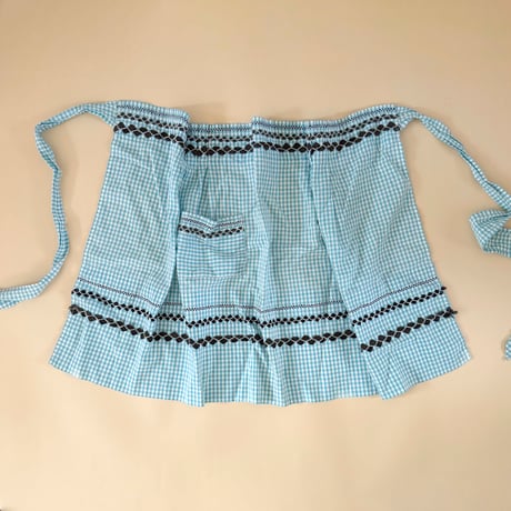 plaid apron