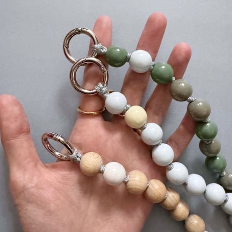 UPBEADS MINI (22cm)_WHITE/HAPPY/VANILLA BEAN/VERY PERRY/MOSSY