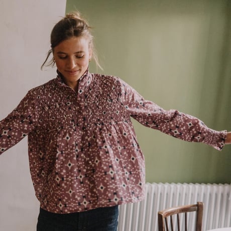 BALC_LADYS BLOUSE (VICTORIA MOTIF IKAT VIOLINE)