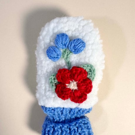 RKO_Floral Fluffy Mittens (WHITE/BLUE) / 1-2,3-4years