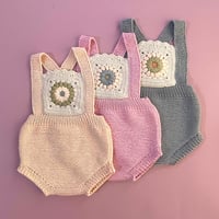 RKO_Romper with Flower Crochet (Peach,Pink,Grey) / 3-6,6-9,9-12months