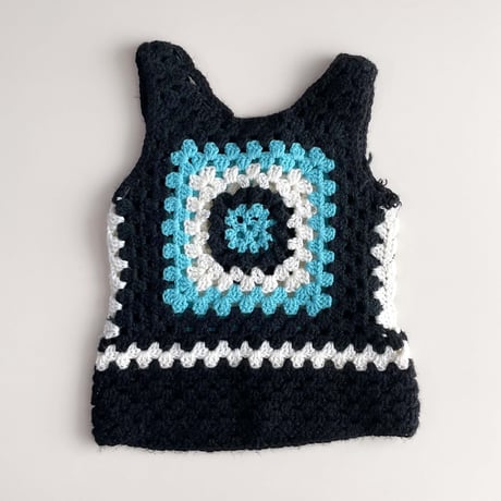 crochet vest (dead stock)