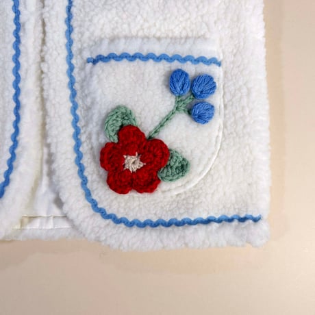 RKO_Floral Fluffy Vest (WHITE/BLUE) / 1-2,3-4years