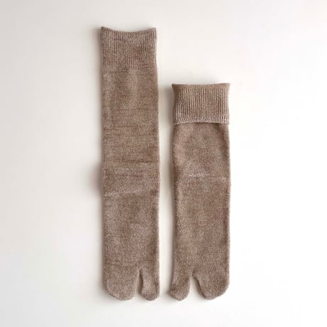 2e CHESTS×MARCOMONDE_MOLE FUR TABI socks (L.Beige,Greige)
