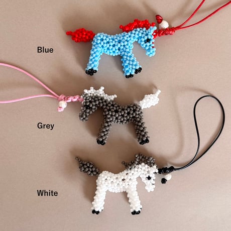 Mikita Kunitsky_Horse Key-Ring (Blue)