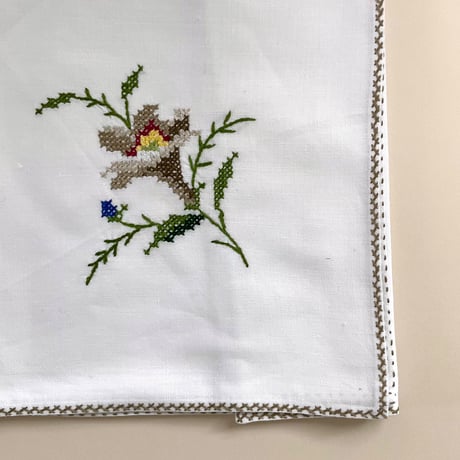 flower embroidery handkerchief (dead stock)