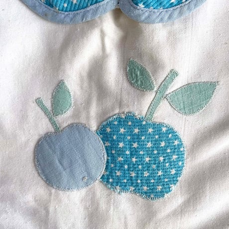apple dress