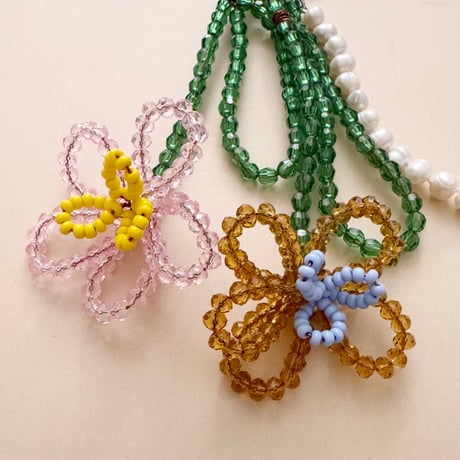 Mikita Kunitsky_Wildflowers Key-Ring