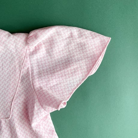 pink dress