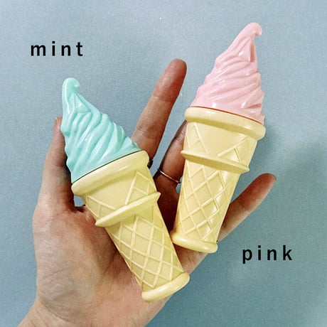 vintage plastic toy_ice cream (mint.pink)