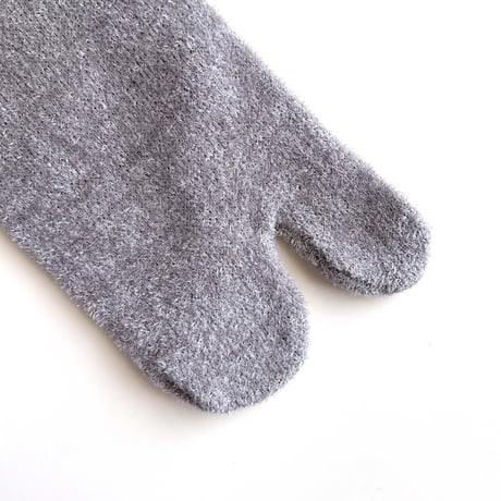 2e CHESTS×MARCOMONDE_MOLE FUR TABI socks (L.Beige,Greige)