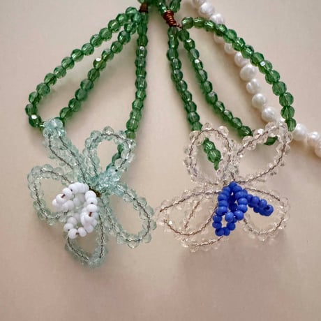 Mikita Kunitsky_Wildflowers Key-Ring