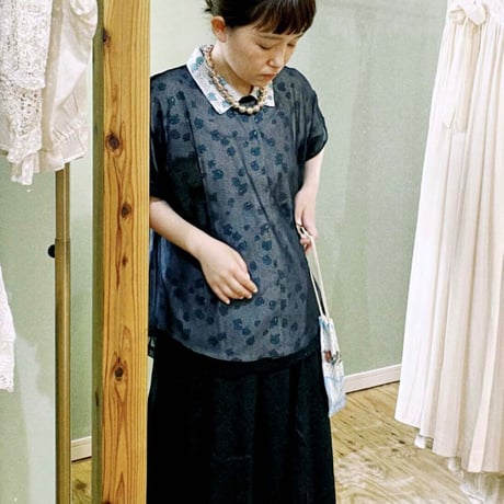 LADYS vintage_ leaf textile blouse