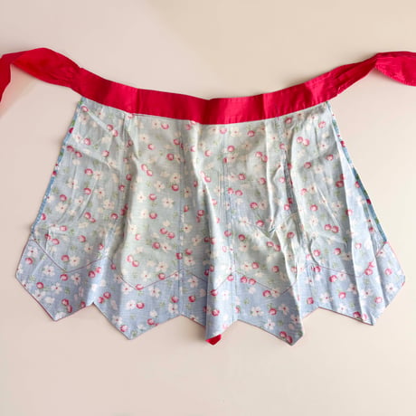 flower apron