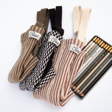 SILLY Silas_Seaweed Brown × Peanut Striped