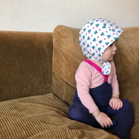 2e chests_Baby  bonnet sewing pattern (PDF)