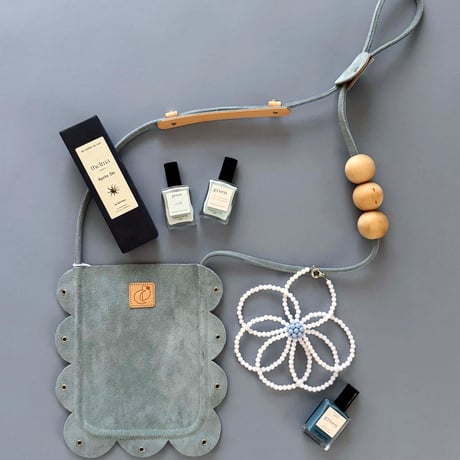 DECO_Scalloped Phonecase (CHAI)