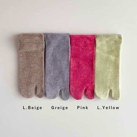 2e CHESTS×MARCOMONDE_MOLE FUR TABI socks (L.Beige,Greige)