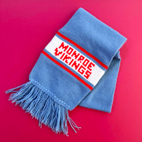 knitting scarf