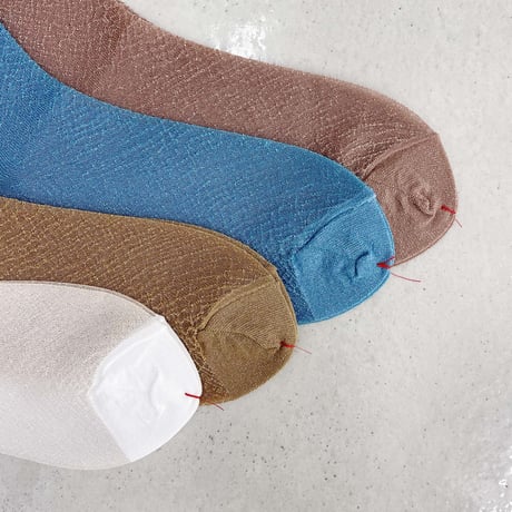2e CHESTS×MARCOMONDE_GLITTER SHEER LADYS socks (Gold,L.Blue,Coral,White)