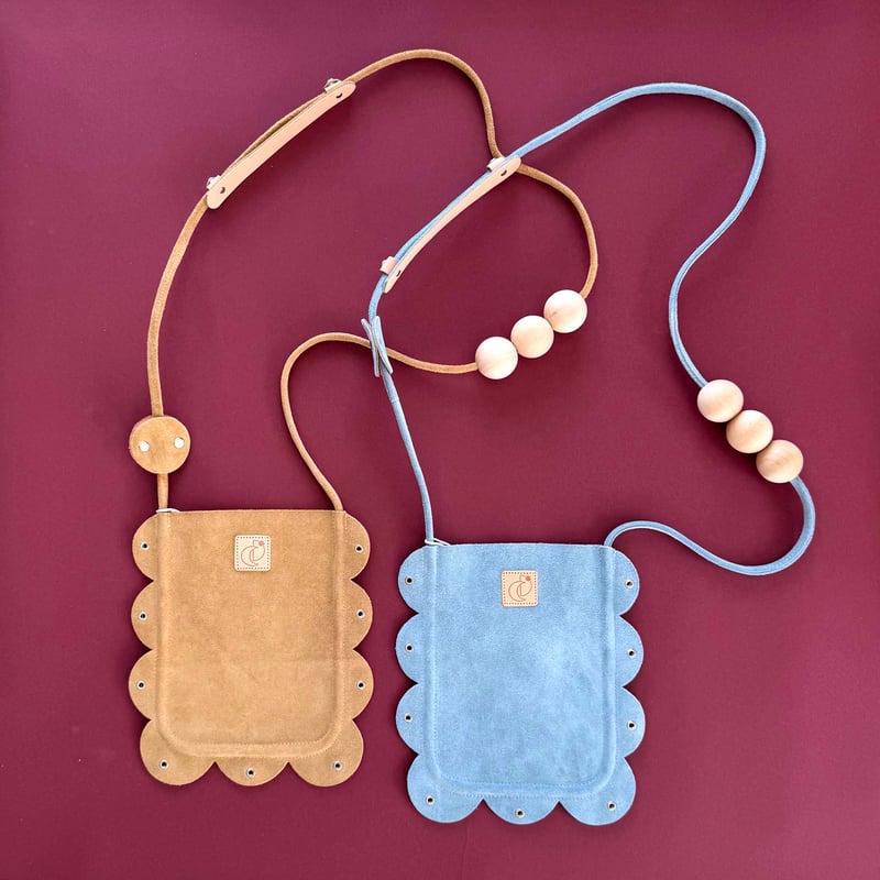 DECO_Scalloped Phonecase (CHAI,CORNFLOWER) | 2e