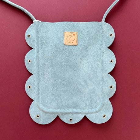 DECO_Scalloped Phonecase (CHAI)