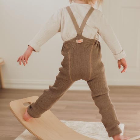 SILLY Silas Roomy Footless Collection_Peanut Blend