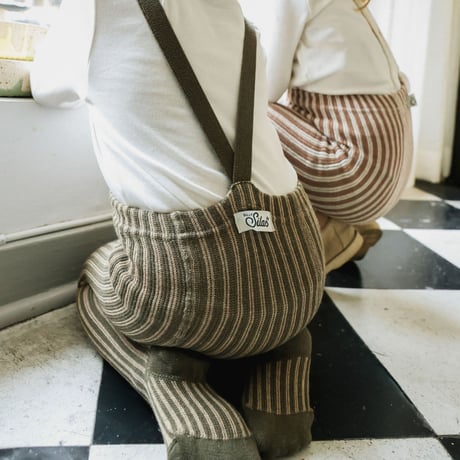SILLY Silas_Seaweed Brown × Peanut Striped