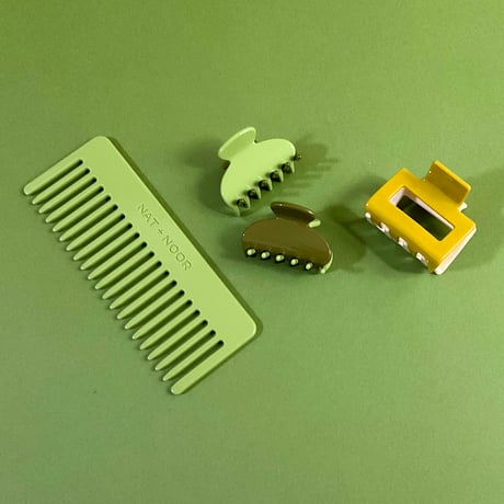 NAT + NOOR_Small Hair Claw (Pear)