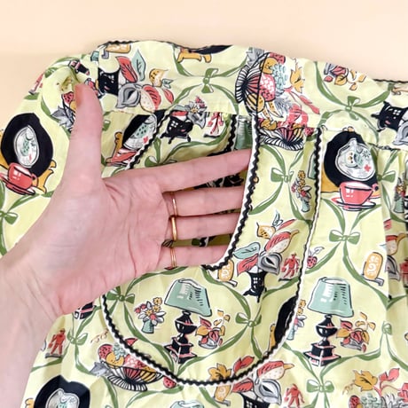 flower apron