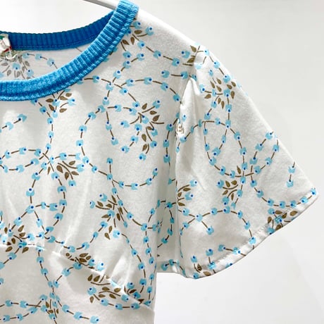 flower textile T-shirts / 10years