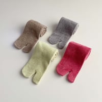 2e CHESTS×MARCOMONDE_MOLE FUR TABI socks (L.Beige,Greige)