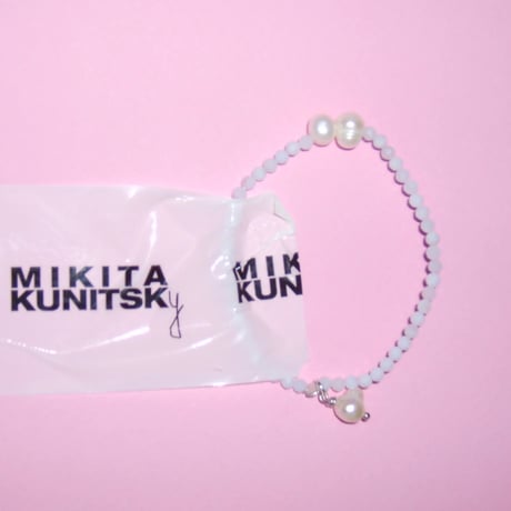 Mikita Kunitsky Wildflowers Key-Ring 新品 Mikita Kunitsky_Horse Key-Ring (Blue) | 2e CHESTS