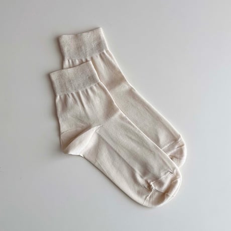 2e CHESTS×MARCOMONDE_BASIC SHORT socks (Green,Pink,L.Beige,White)