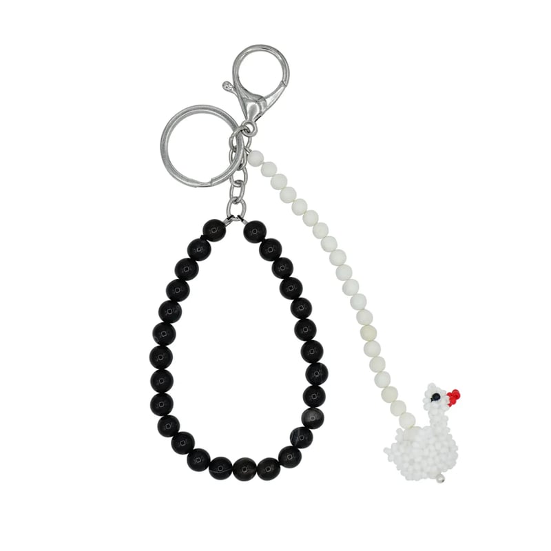 Mikita Kunitsky_White Duck Key-Ring | 2e CHESTS