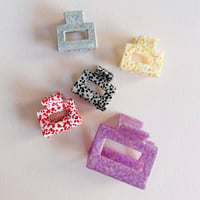 sasstie_Claw (Lib Cherry Dott,Lib Dott,Liberty Lavender,Lib Lemon,Lib Ocean Dott)