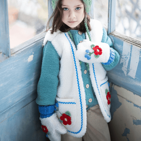 RKO_Floral Fluffy Vest (WHITE/BLUE) / 1-2,3-4years