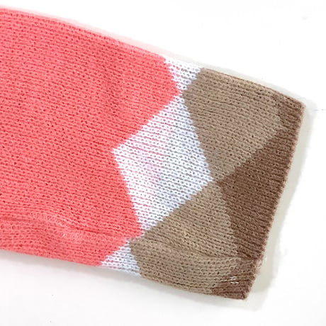 diamond pattern sweater