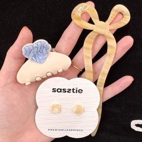 sasstie_Earrings (Core Pearl,Core Berry)
