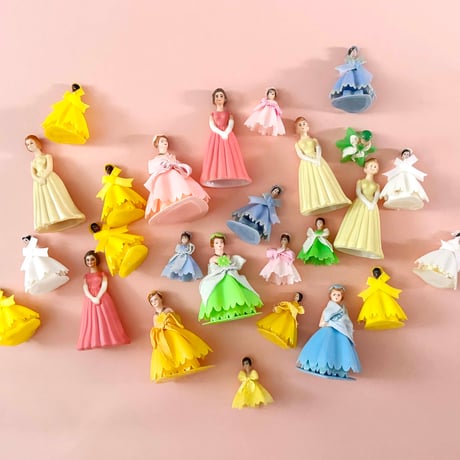 cake topper