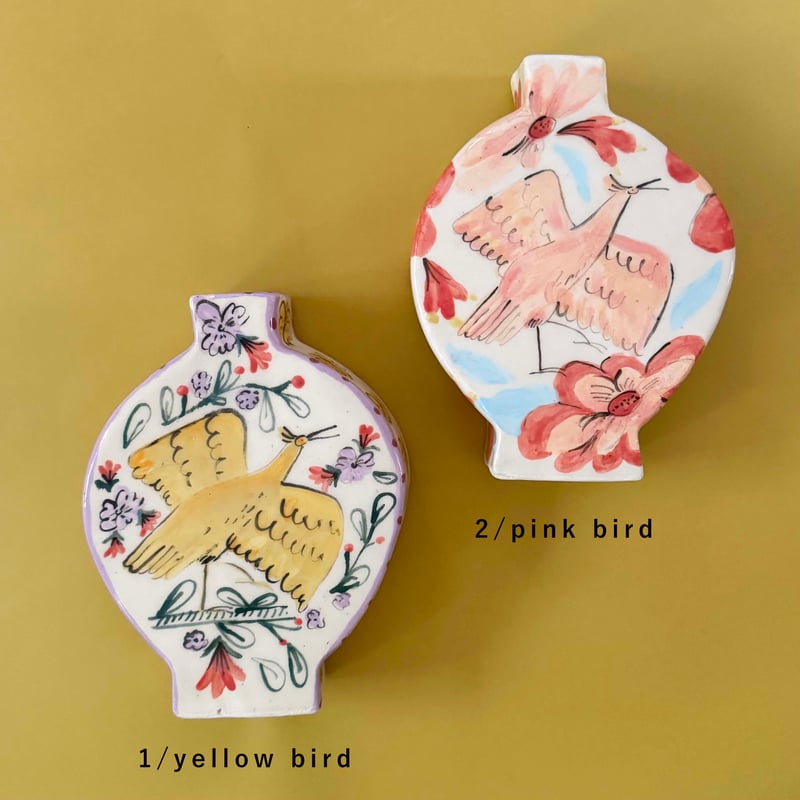 Celia Wood_SLAB VASES (yellow bird,pink bird) |