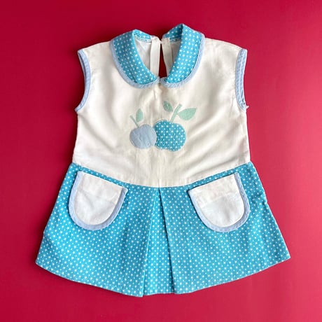 apple dress