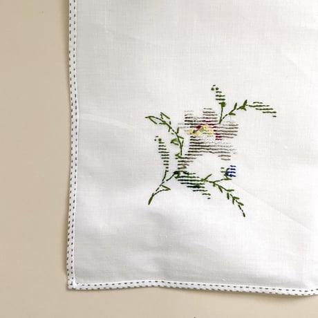 flower embroidery handkerchief (dead stock)