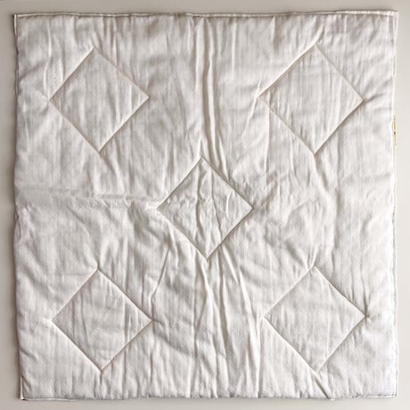quilted mat (dead stock)